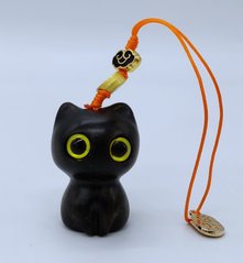 Котик чорный оберег Сандаль
